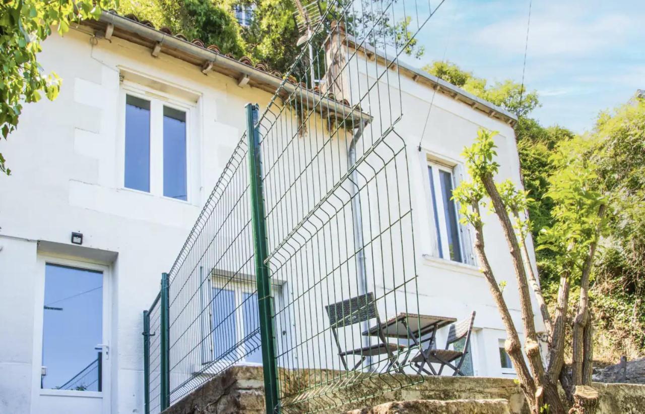 Les Logis Poitevin - Maisons - Terrasses - Detente Poitiers Eksteriør bilde